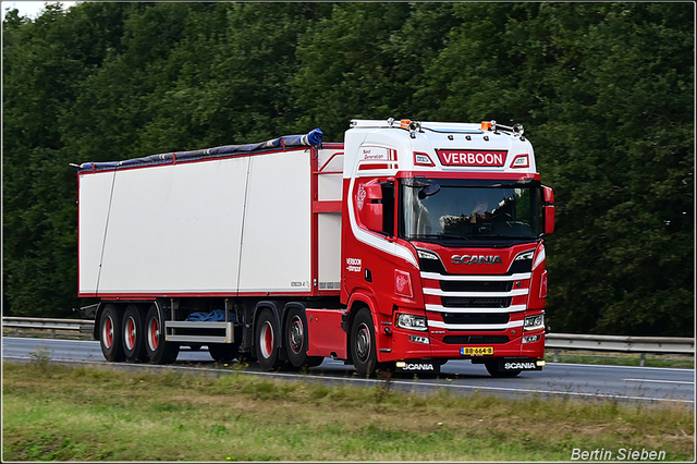 DSC 5379-border 23-08-2025