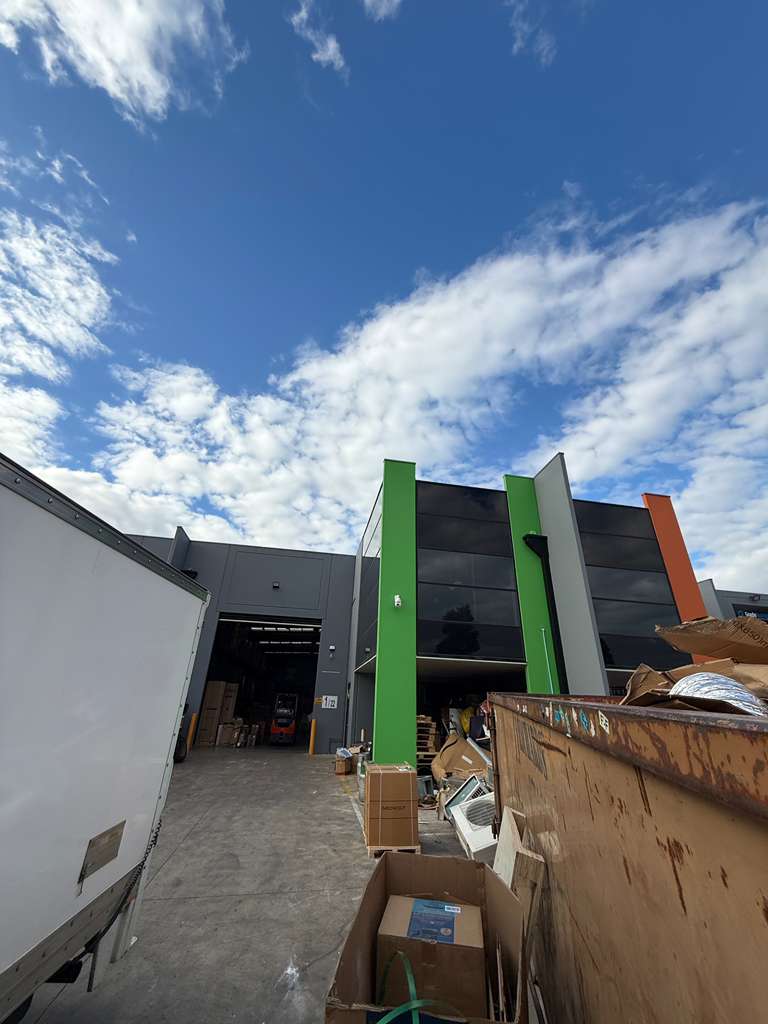 Saving Energy Warehouse Picture Box
