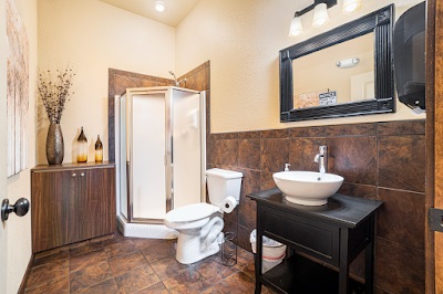 Bail bonds (1) Bail City Bail Bonds