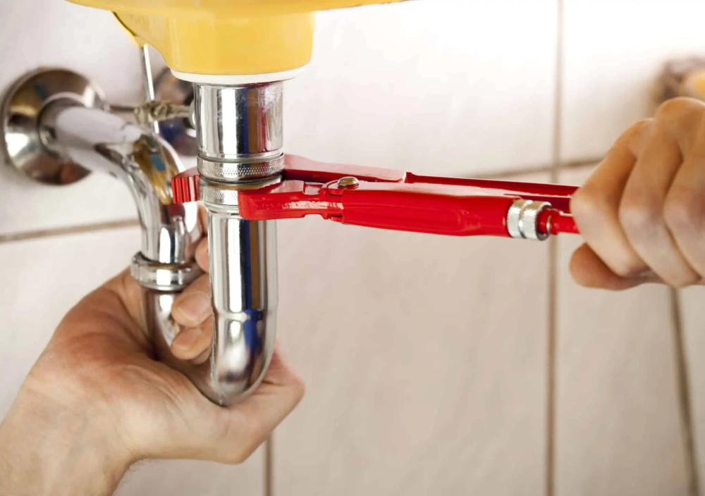 24/7 Plumbing Emergency Service. Picture Box
