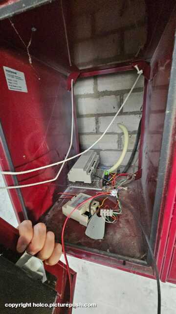 WhatsApp Image 2025-08-19 at 18.53.08 (1) Intercom VVE