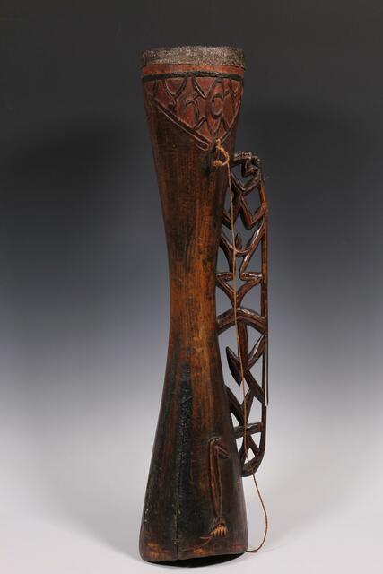 0df28db6b51445031dc5e2c2535a0-3382 max etnografica