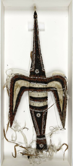 TM-526-8 Ooievaar dema voor 1928 etnografica