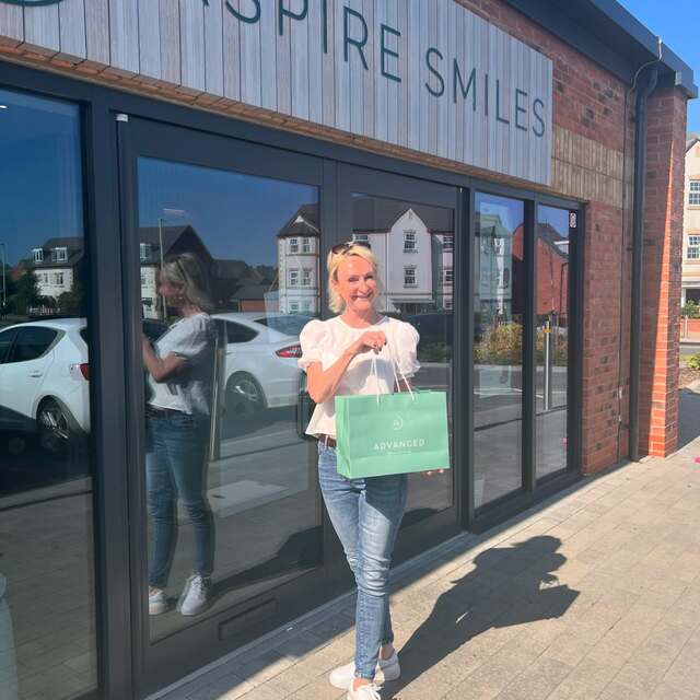 Cosmetic dentist Warwick Aspire Smiles