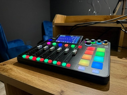 5 Vocal Monkey Studios