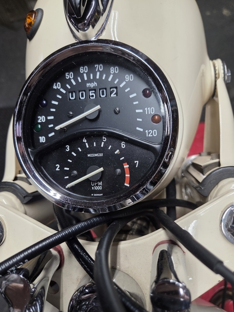 20260318 145251[1] 1812504 BMW 1967 R75/5 Conversion. Dover White