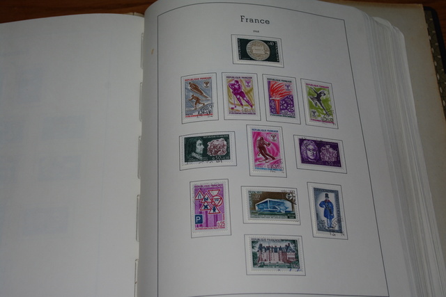 IMGP0009 France senas alb.~1862-1980 4 kg!