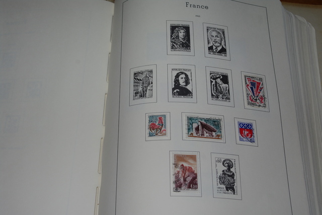 IMGP0025 France senas alb.~1862-1980 4 kg!