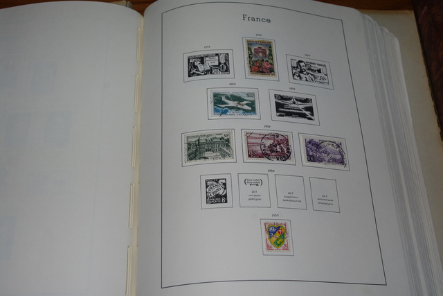 IMGP0038 France senas alb.~1862-1980 4 kg!