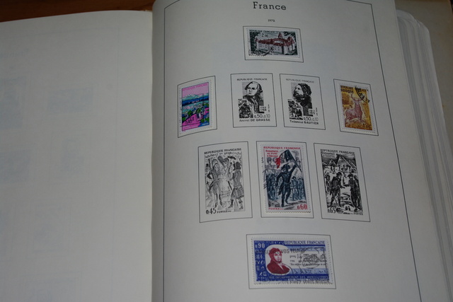 IMGP9995 France senas alb.~1862-1980 4 kg!