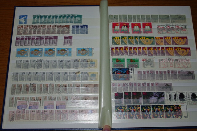 IMGP0243 Deze 4 albumai plius Vatikanas