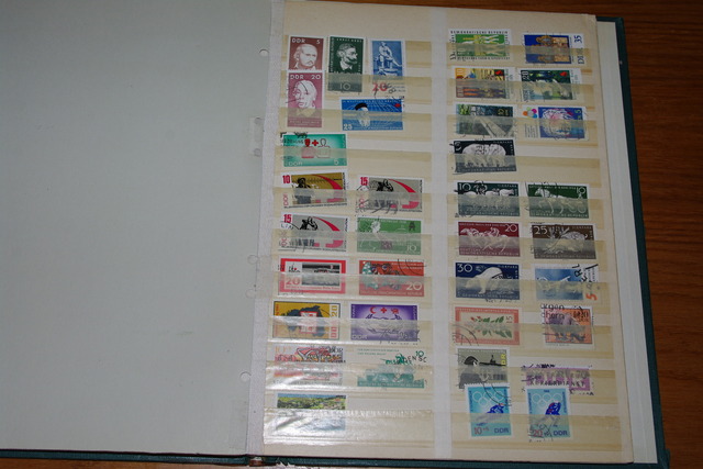 IMGP0255 Deze 4 albumai plius Vatikanas