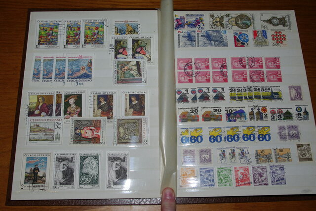 IMGP0264 Deze 4 albumai plius Vatikanas