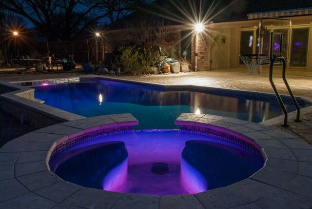 pool-lightning-sugarland-tx-768x514 Sugar Land Pool Resurfacing & Plastering