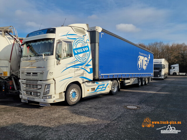 Trucks-5 Trucks & Trucking 2026 powered by www.truck-pics.eu