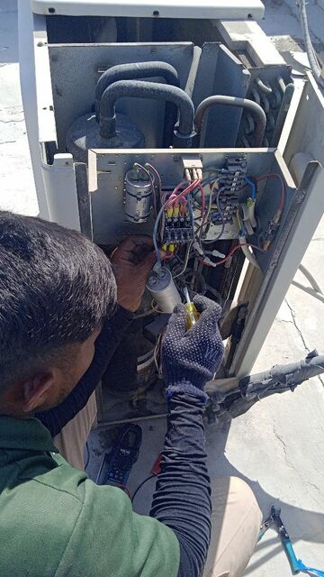 electric2 Picture Box