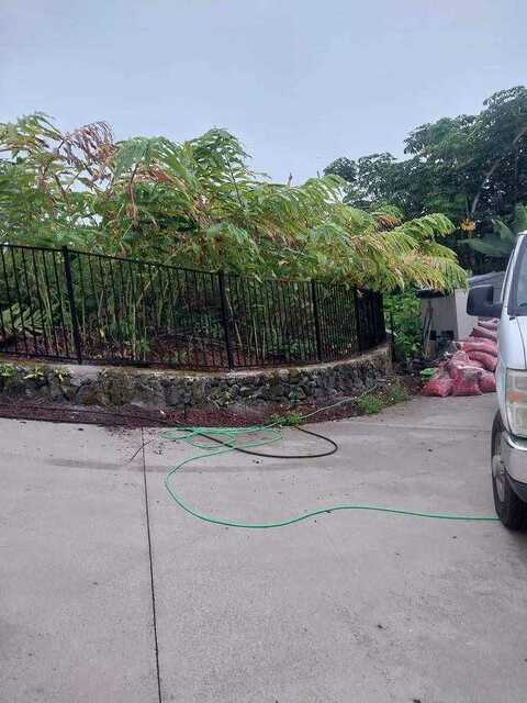 Big Island Fence & Gate drive way fencing Big Island Fence & Gate