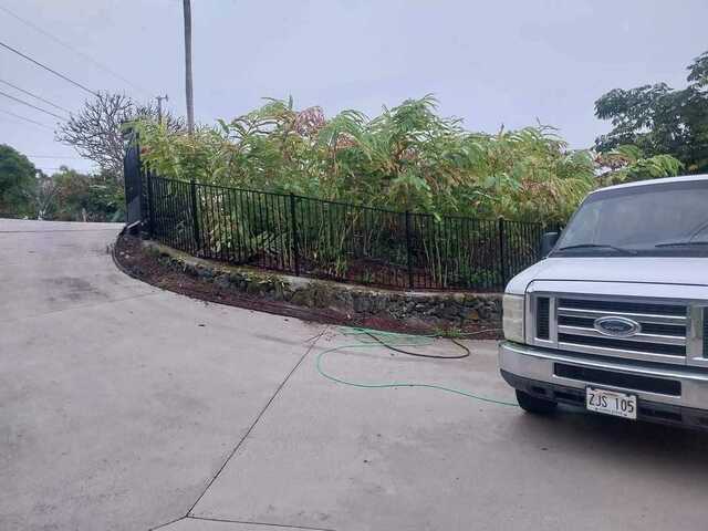 Big Island Fence & Gate drive way fence Big Island Fence & Gate