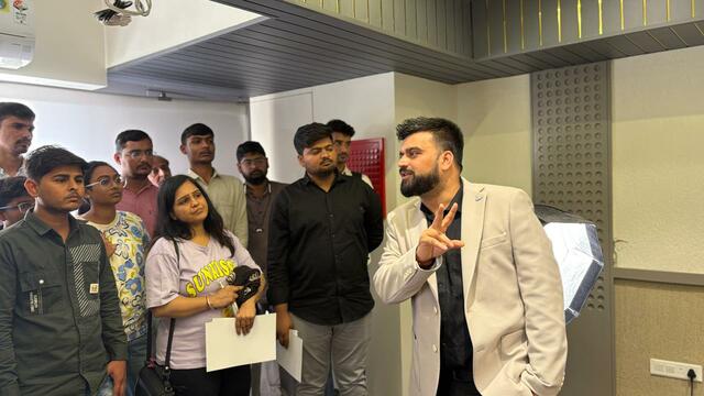 DIGITAL MARKETING COURSE IN AHEMDABAD Picture Box