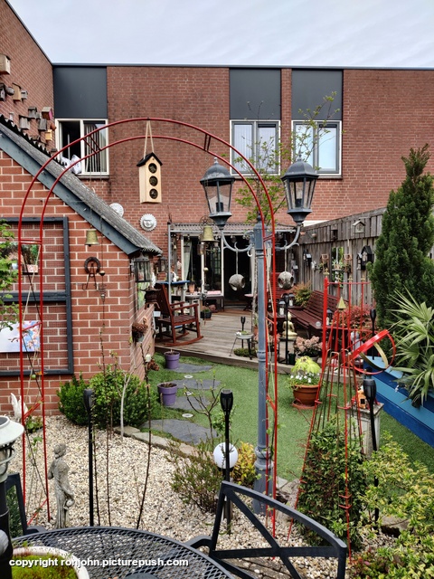 Overzicht achtertuin 11-04-26 Garden 2023 & 2024 & 2025 & 2026