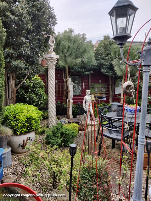 Schoon gemaakte beelden 11-04-26 Garden 2023 & 2024 & 2025 & 2026