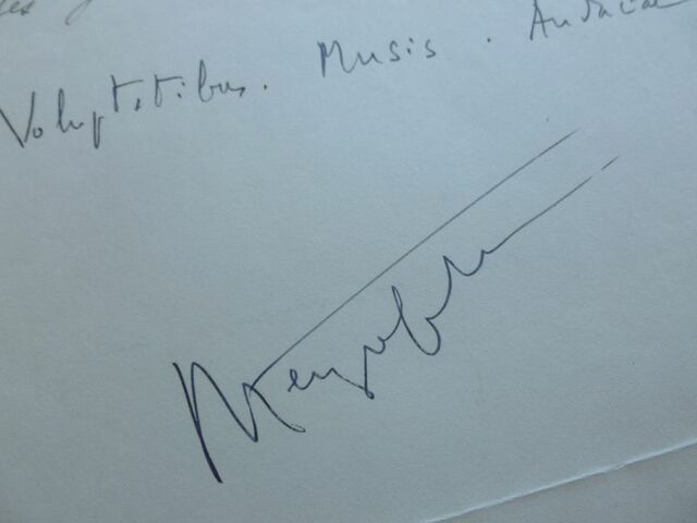 P1710543 p DBX-26-AM