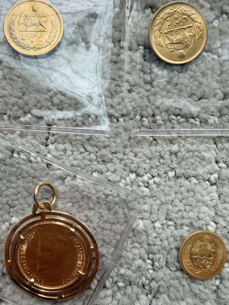 IMG 1382 Gold