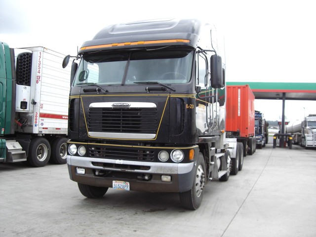 CIMG3238 Trucks
