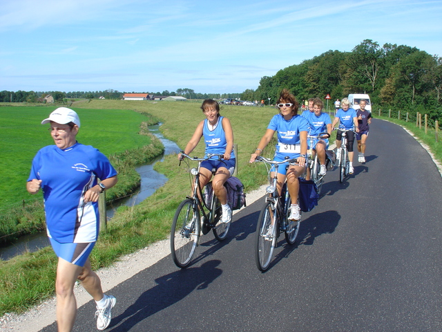 DSC09352 Rondje Voorne 2 sept 07