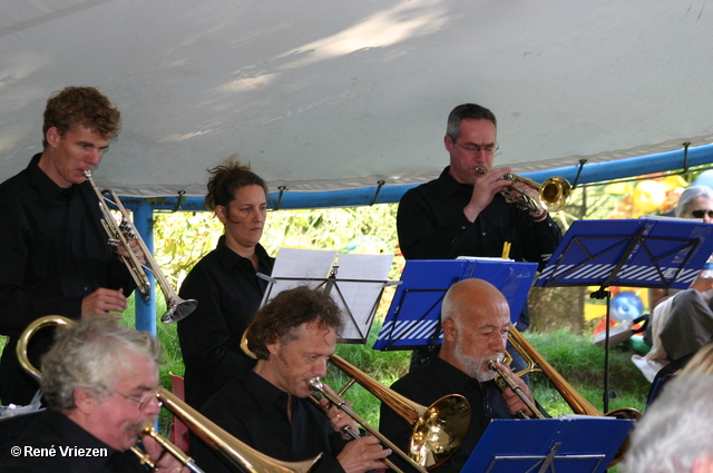 RenÃ© Vriezen 2006-09-10 #0051 Big Band Dieren zondag 10-09-2006