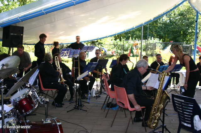 RenÃ© Vriezen 2006-09-10 #0011 Big Band Dieren zondag 10-09-2006