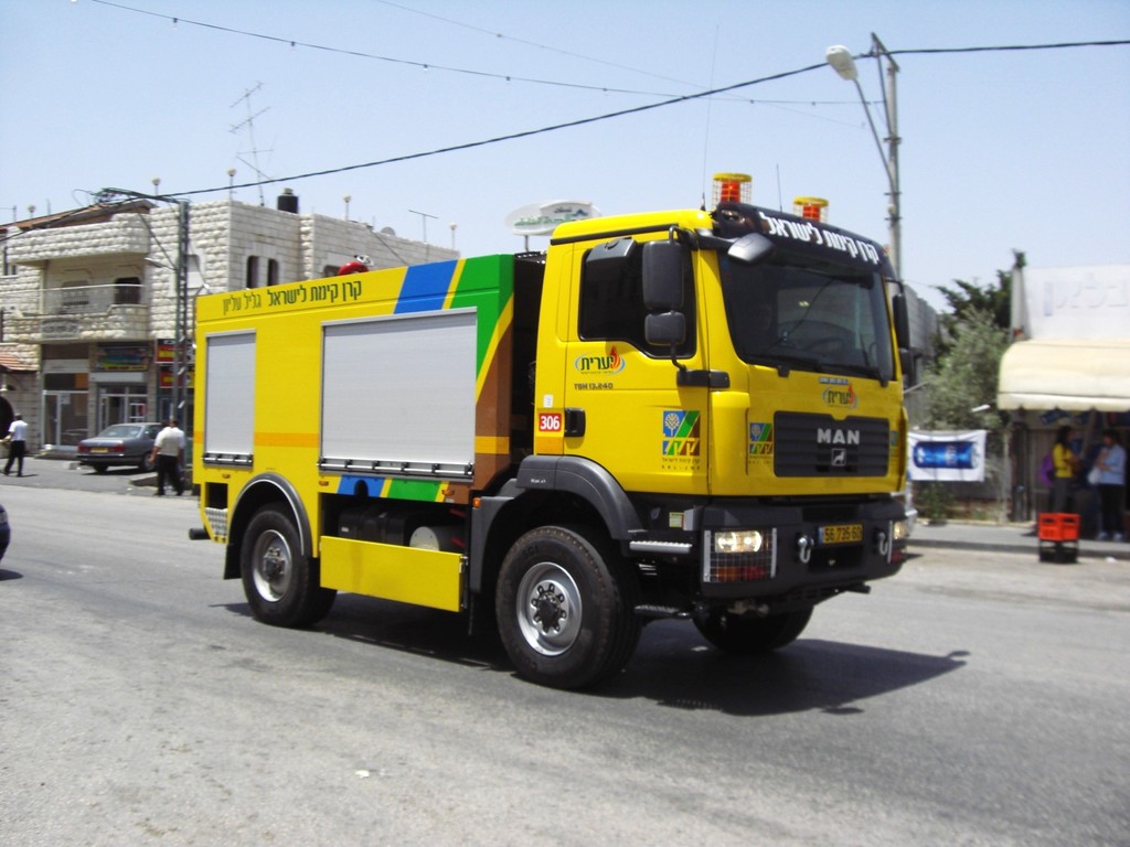 CIMG4240 - Vehicles in Holy Land