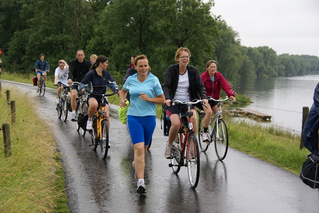 DSC08218 Rondje Voorne 14 juni 2009