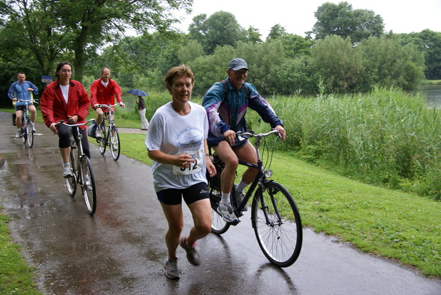 DSC08266 Rondje Voorne 14 juni 2009