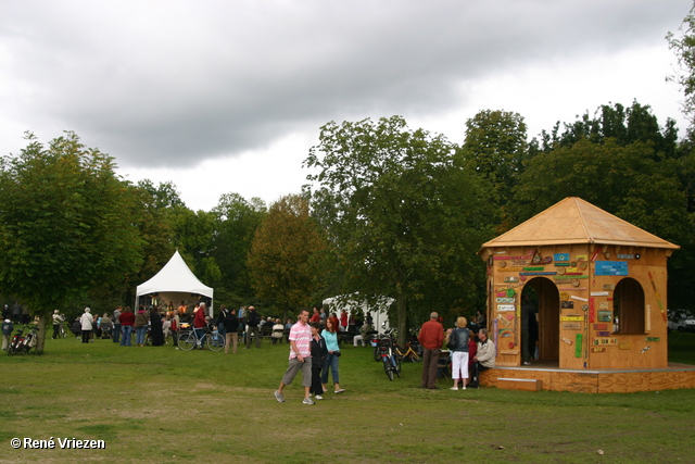 RenÃ© Vriezen 2007-09-09 #0003 Park Presikhaaf Tijdelijk Theehuis 2007