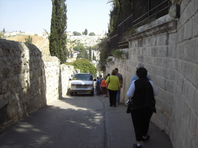 CIMG5140 Vehicles in Holy Land
