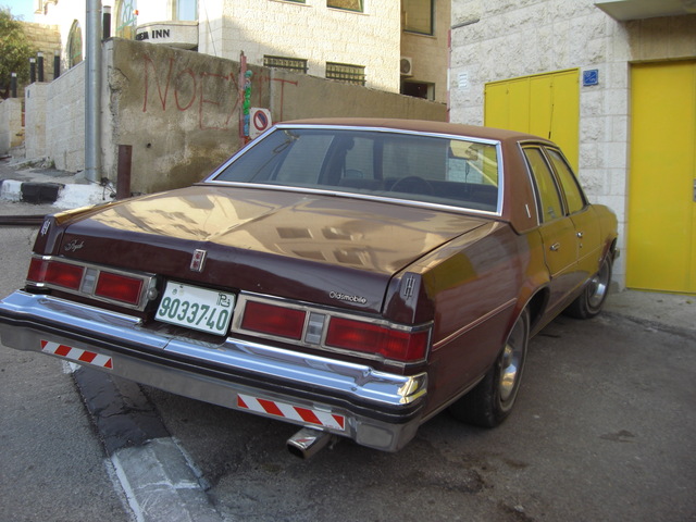 CIMG5700 Vehicles in Holy Land