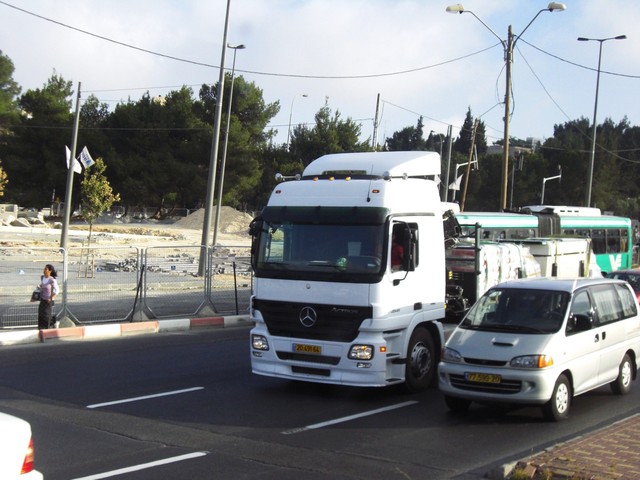 CIMG6109 Vehicles in Holy Land