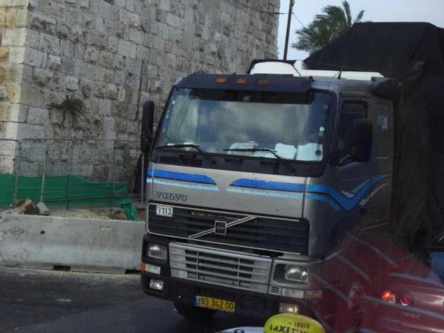 CIMG6083 Vehicles in Holy Land