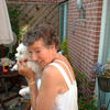 Ma en Cindy 28-07-02 - 2 - In de tuin 2001