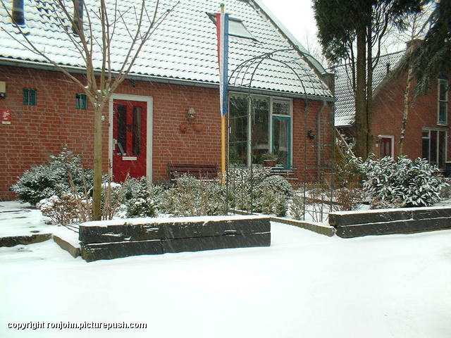 Tuin 01-02-03 20 In de tuin 2004