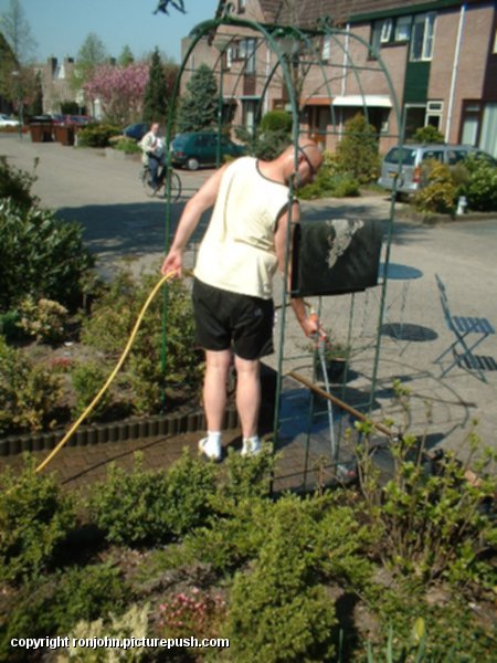 Voortuin 16-04-03 4 In de tuin 2003
