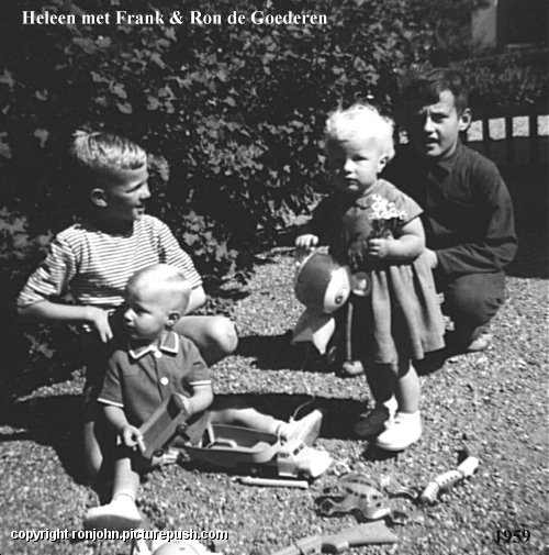 Ron 2 jaar 1959 - Frank, Heleen, Gert Uit het verleden