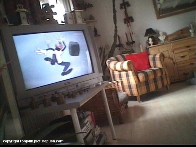 Webcam Huiskamer1 18-11-01 In huis 2000 en 2001