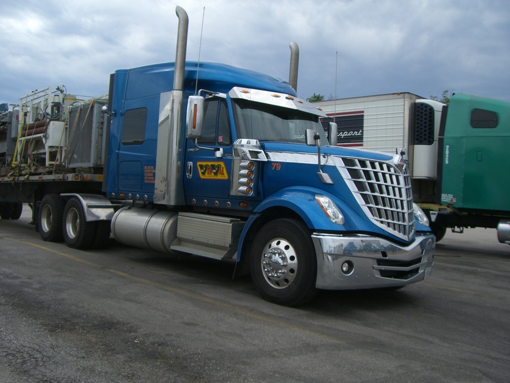 CIMG4989 - Trucks
