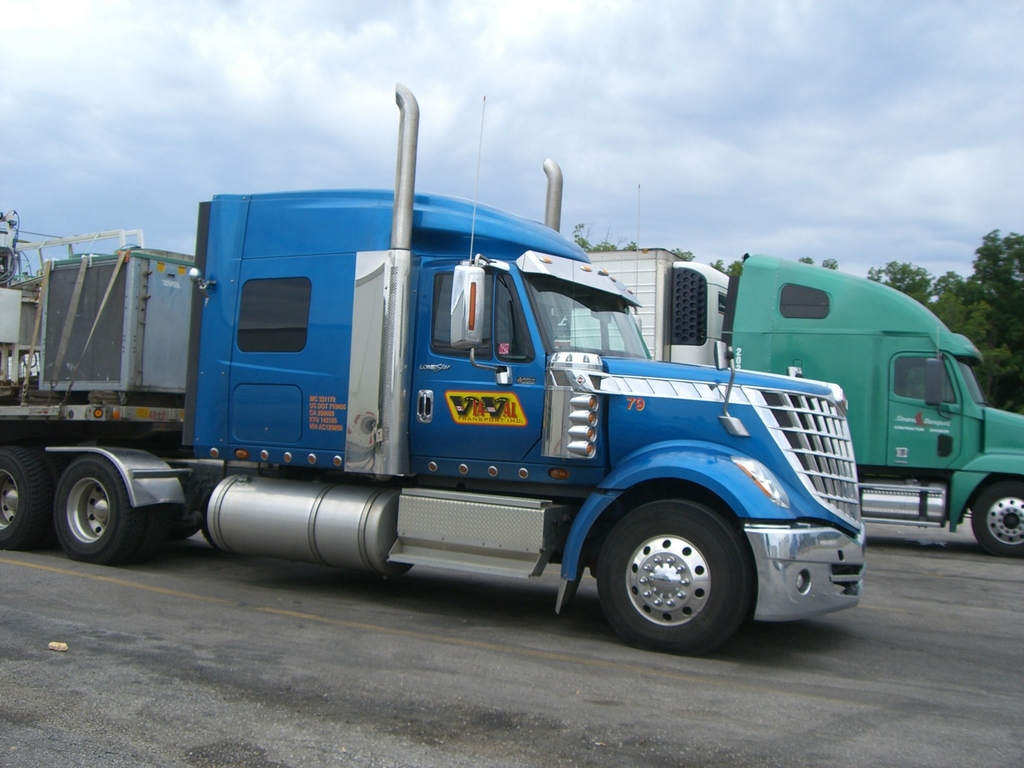 CIMG4990 - Trucks