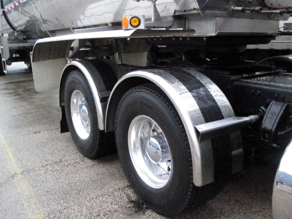 IMG 1290 - Trucks
