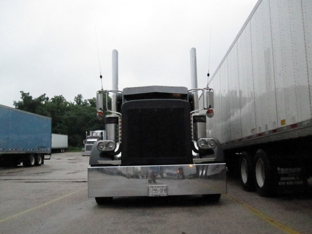 IMG 1286 - Trucks