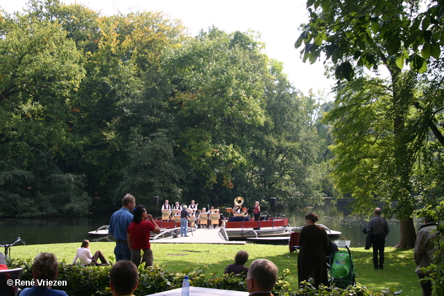 RenÃ© Vriezen 2007-09-16 #0055 Vlotconcert Sonsbeek The Magnolian's zondag 16-09-2007