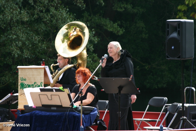 RenÃ© Vriezen 2007-09-16 #0005 Vlotconcert Sonsbeek The Magnolian's zondag 16-09-2007